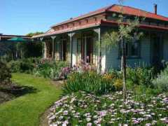 toddscottage.co.nz Mikenel