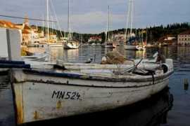 panoramio.com Milna