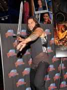 people.com Momoa