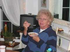 Mompie