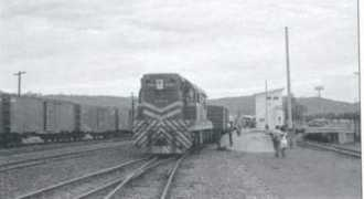 estacoesferroviarias.com.br Monteazul
