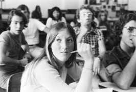 eayearbooks.com Moteiro