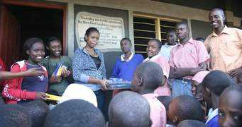 bornfree.wildlifedirect.org Muringa