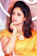 Nadhiya