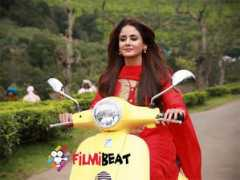 filmibeat.com Nandhini
