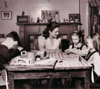 universalaunts.co.uk Nannies