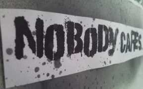 freecodesource.com Nobodycares