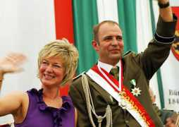 jaegerzug-hattrick.de Oberbach