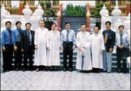 journal.au.edu Paichit