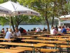 munichbeergardens.com Paulaner