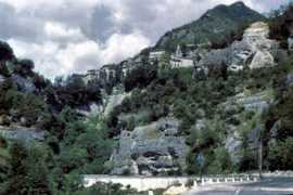 livingtravel.com Pecino