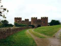 ecastles.co.uk Pembridge