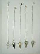khawadcreations.com Pendulam