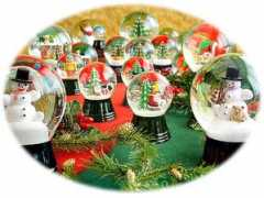 snowglobemonster.com Perzy