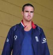 india-server.com Pietersen
