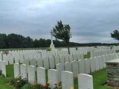 ww1cemeteries.com Premont