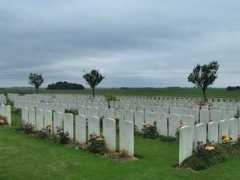 ww1cemeteries.com Premont