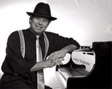 talentbookingusa.com Rainone