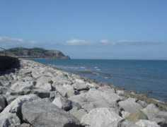 Rhos