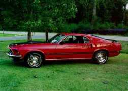 mustangsandmore.com Ronniet