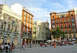 dailyflatrental.com Santanan