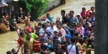 megapolitan.kompas.com Simbolon