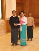 mizzimaburmese.com Smds