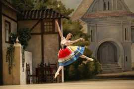 theballetbag.com Swanilda
