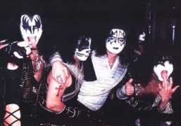 kissdominion.com Taariq