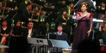 entertainment.kompas.com Tobing