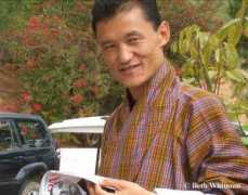 wanderlustandlipstick.com Tshering