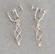 mybuttonjewelry.com Twer