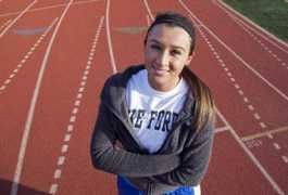 varsitykansas.com Vailas