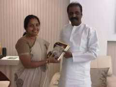 tamil.oneindia.com Vanathi