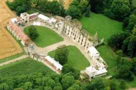 passionchateaux.com Villemont