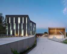 dezeen.com Virai