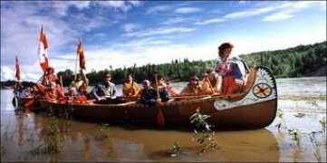 quesnelpaddlers.com Voyageur