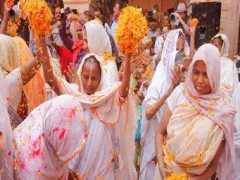 oneindia.com Vrindavan