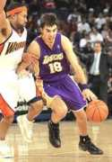 lakers.topbuzz.com Vujacic