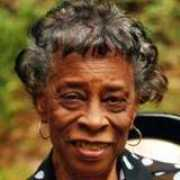legacy.com Wyvette