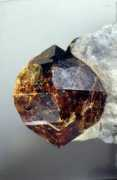mineralogische-sammlungen.de Zirkon