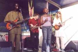 lawrencespicturepage.co.uk Zouky